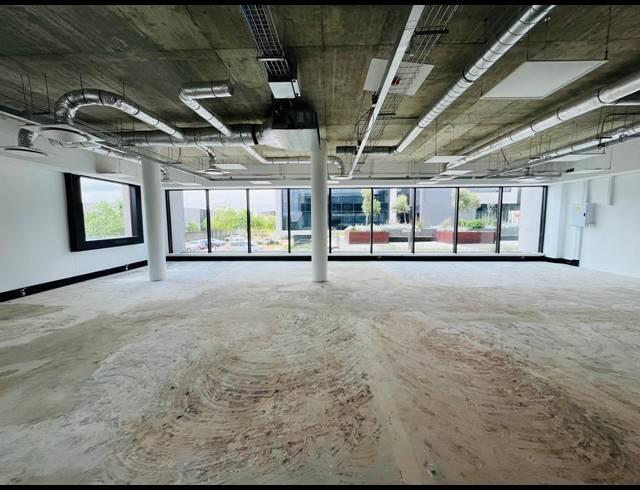 389M² OFFICE TO LET IN WATERFALL